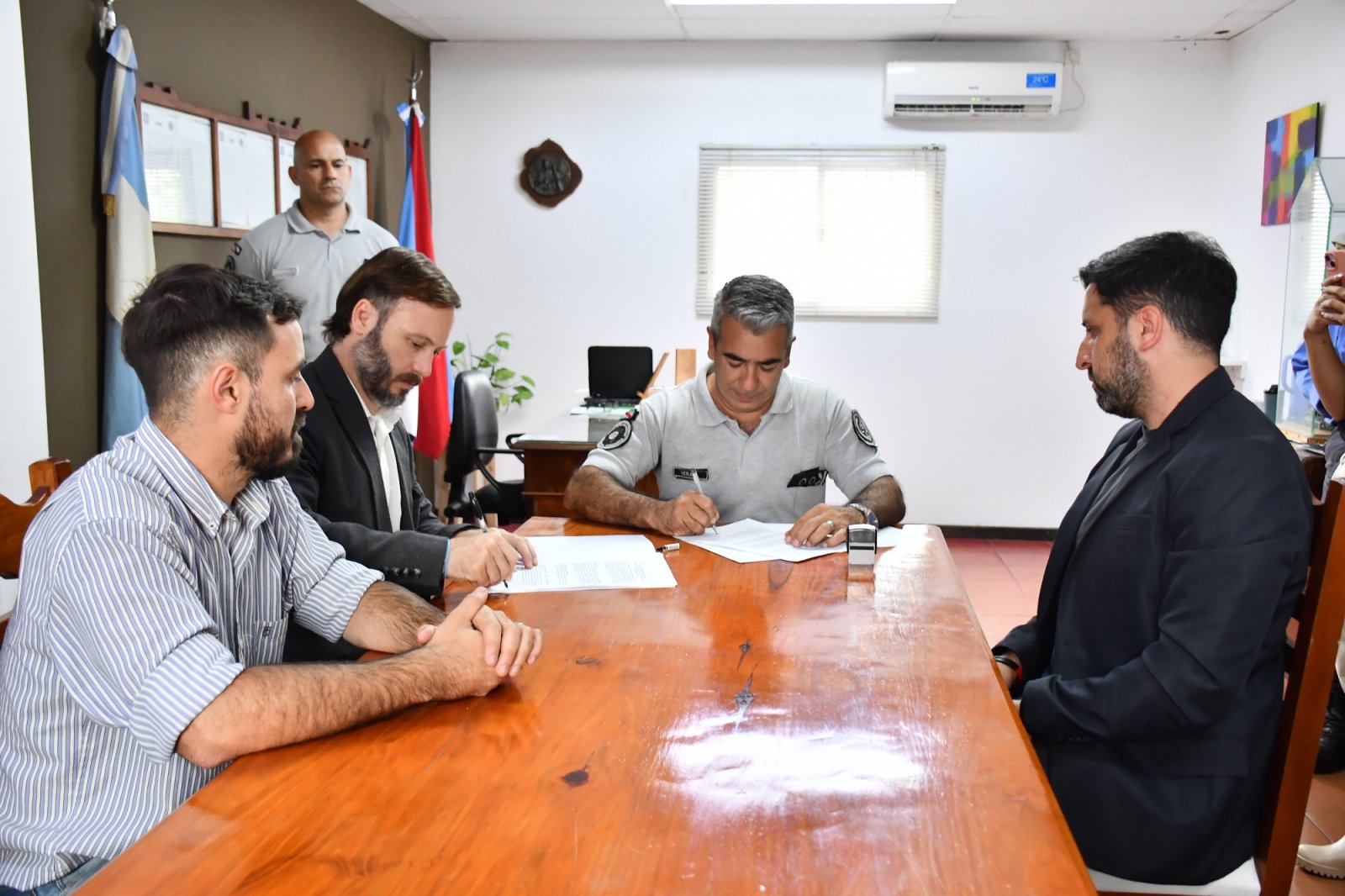 CONVENIO ENTRE LA MUNICIPALIDAD Y LA UNIDAD PENAL Nº3 PERMITIRÁ A LOS INTERNOS REALIZAR ACTIVIDADES DE FO RMACIÓN LABORAL