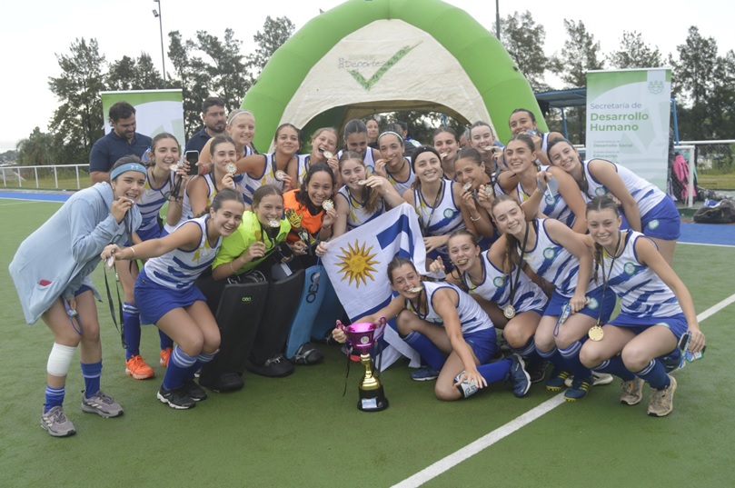 EXITOSO 5° ENCUENTRO INTERNACIONAL JUVENIL DE HOCKEY SOCIAL