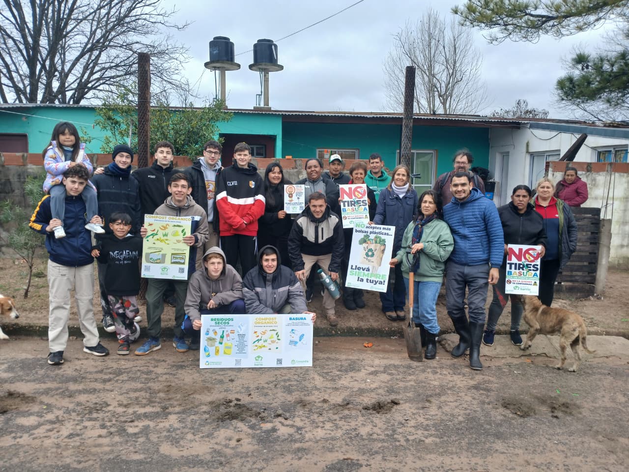 EL PROGRAMA “COMENZANDO POR CASA” LLEGÓ A 35 BARRIOS CON JORNADAS DE LIMPIEZA URBANA, PARTICIPACIÓN C IUDADANA Y CONCIENTIZACIÓN AMBIENTAL