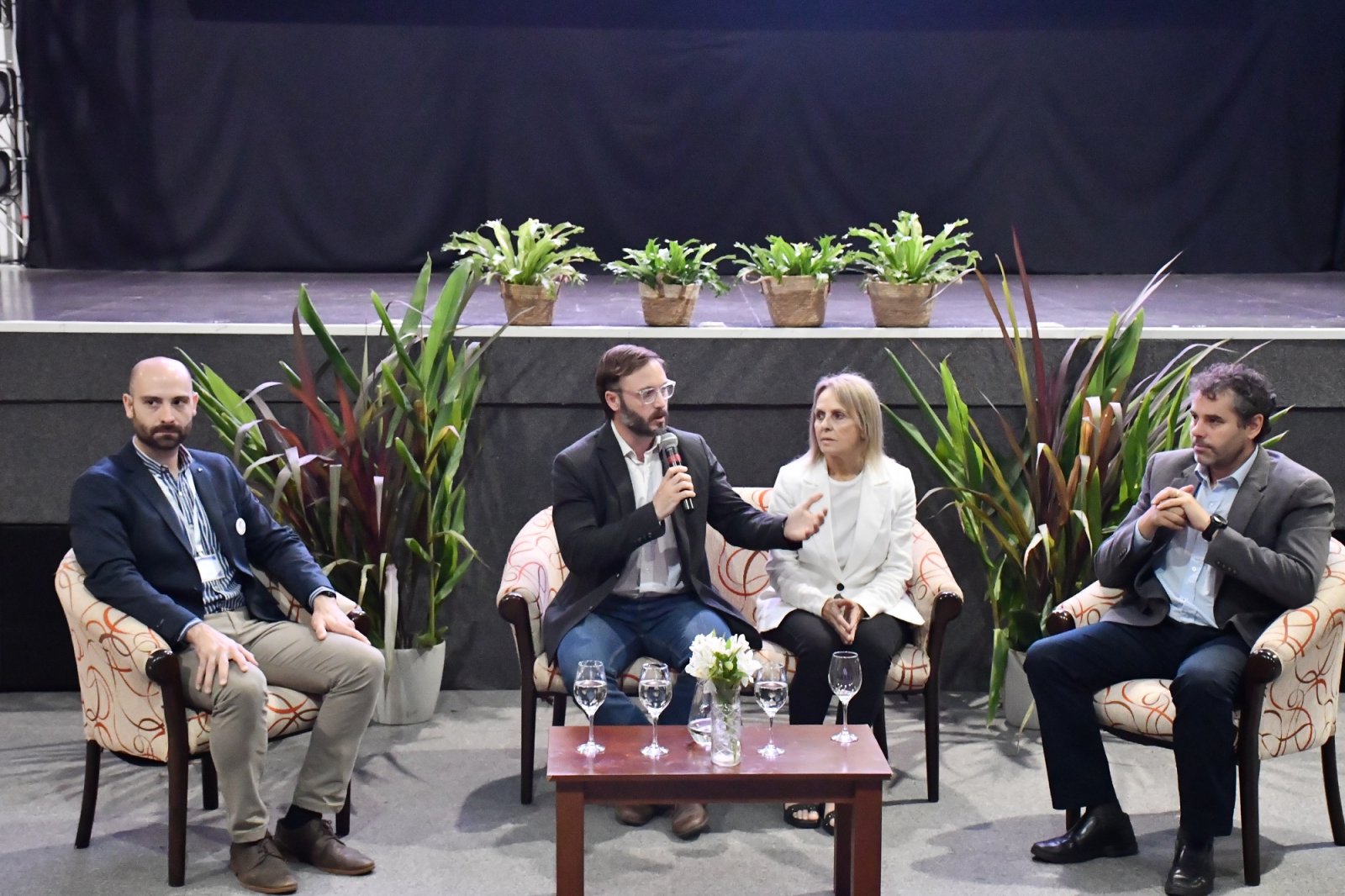 ENCUENTRO “CONCORDIA 2025: REDEFINIENDO EL TURISMO DE REUNIONES”
