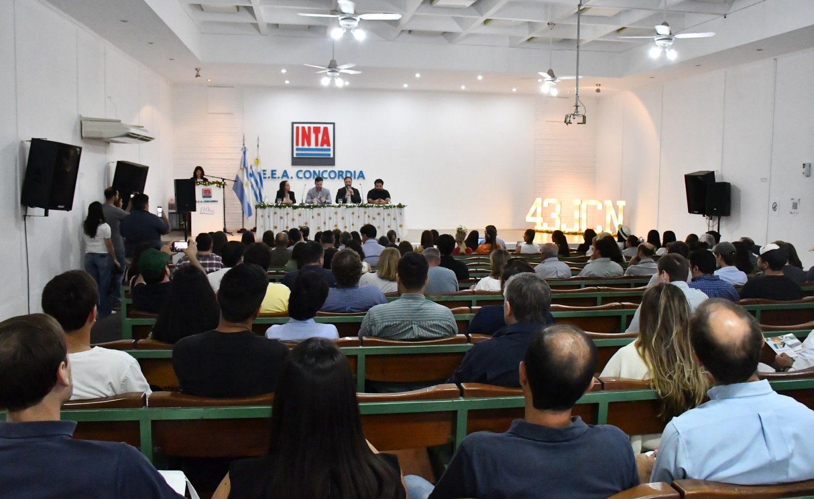 LOS SECTORES PÚBLICO, PRIVADO Y ACADÉMICO FUERON PARTE DE LA 43° JORNADA CITRÍCOLA NACIONAL