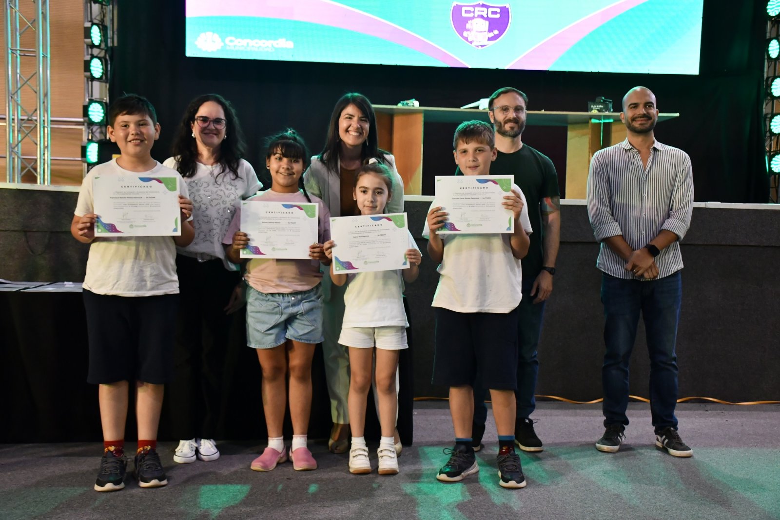 MÁS DE 400 CHICOS PARTICIPARON DURANTE EL 2025 DEL CLUB DE ROBÓTICA CONCORDIA