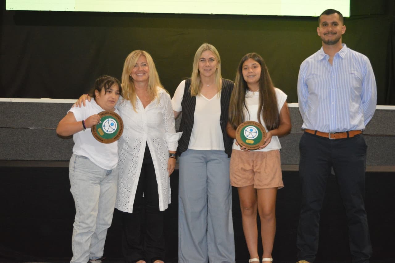 SE REALIZÓ LA ENTREGA DE LOS PREMIOS AL DEPORTE ADAPTADO “PABLO CARMONA”