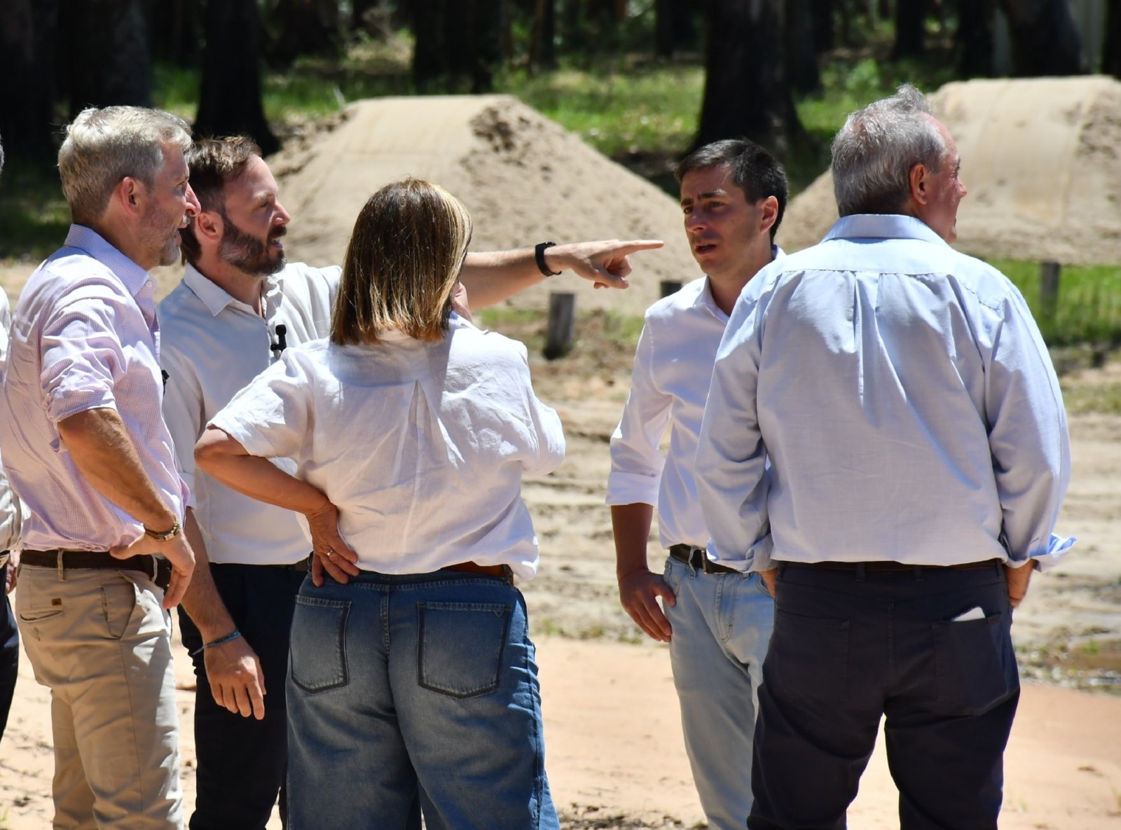 EL GOBERNADOR FRIGERIO RECORRIÓ OBRAS DE ESPACIOS TURÍSTICOS EN EL PERILAGO DE SALTO GRANDE