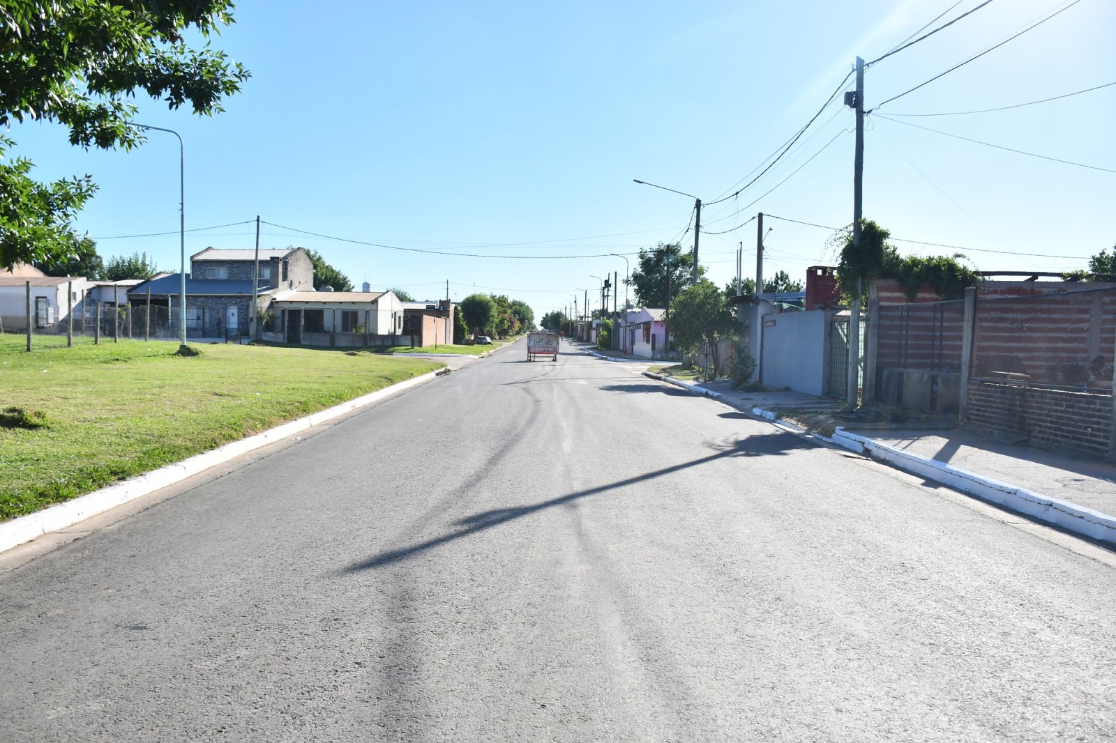EL INTENDENTE AZCUÉ INAUGURÓ LA OBRA DE REPAVIMENTACIÓN DE CALLE JUVENTUD UNIDA DE BENITO LEGERÉN