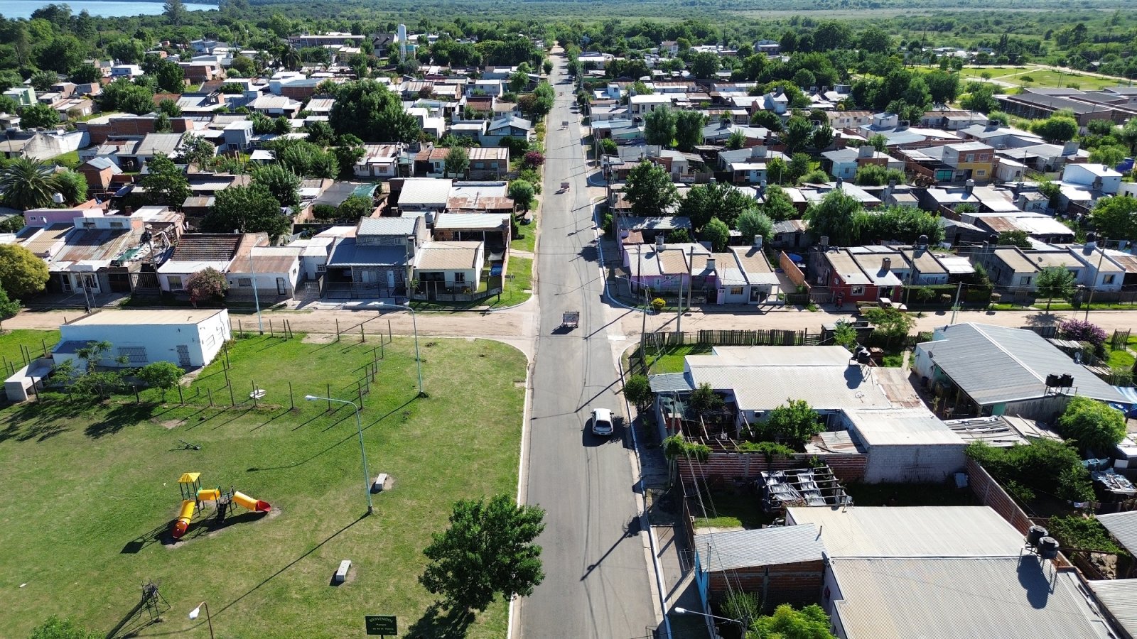 EL INTENDENTE AZCUÉ INAUGURÓ LA OBRA DE REPAVIMENTACIÓN DE CALLE JUVENTUD UNIDA DE BENITO LEGERÉN