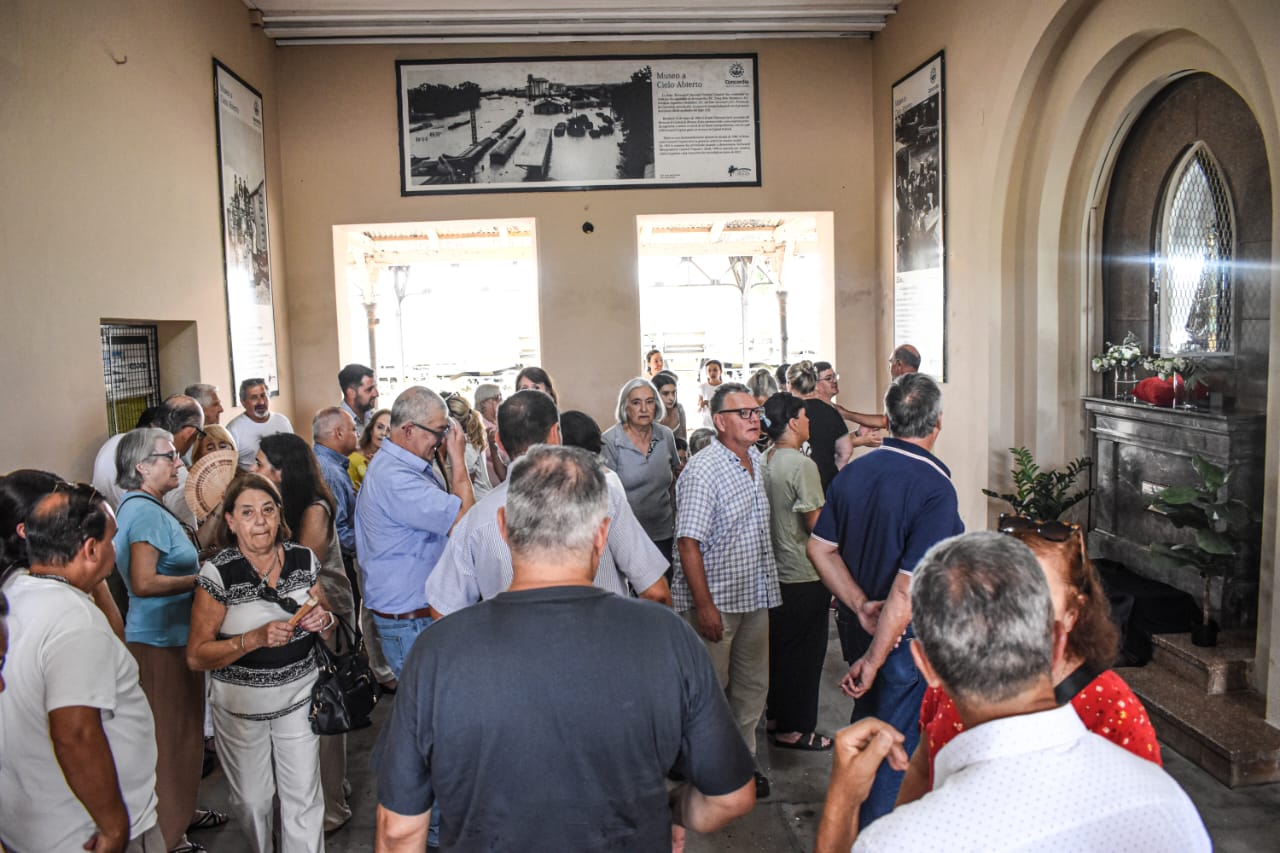 CON UNA EMOTIVA CEREMONIA RELIGIOSA, CONCORDIA RENOVÓ LA CONSAGRACIÓN DE LA IMAGEN DE NUESTRA SEÑORA DE  LUJÁN EN LA ESTACIÓN CENTRAL DE TRENES