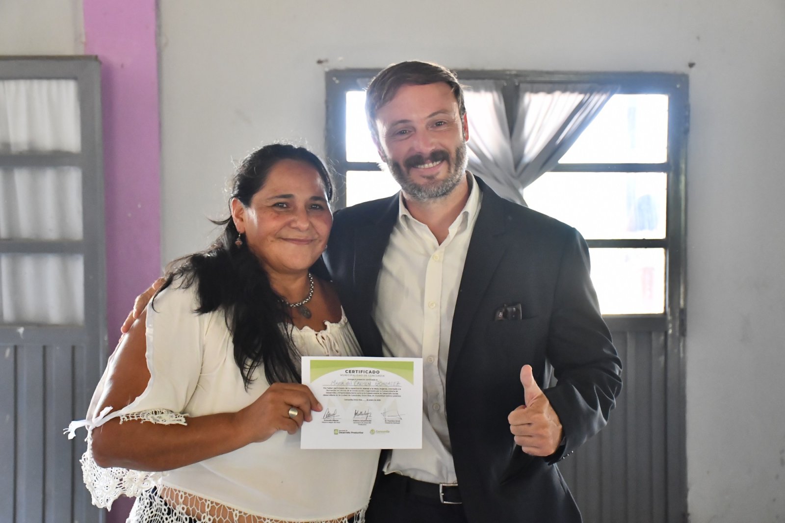 SE REALIZÓ LA ENTREGA DE CERTIFICADOS DEL CURSO “MANOS A LA OBRA, MUJERES”