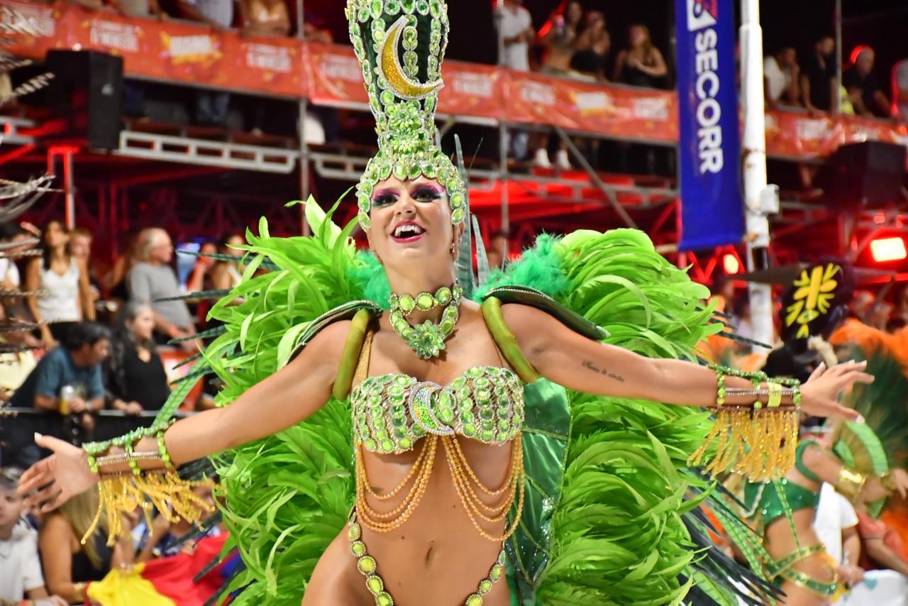 EL CARNAVAL DE CONCORDIA CERRÓ SU EDICIÓN 2026 CON TRIBUNAS COLMADAS