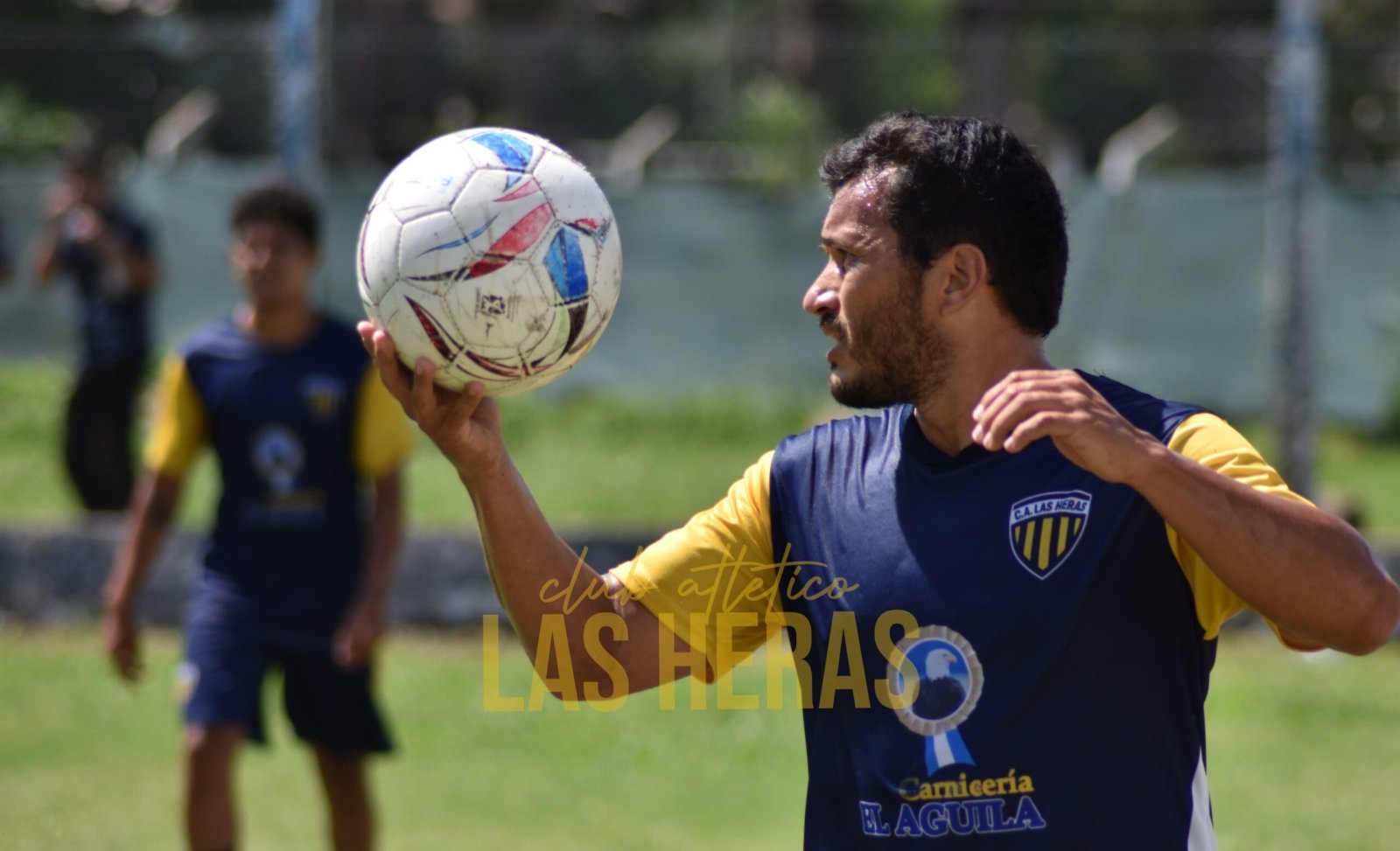 LAS HERAS DEBUTÓ CON PRIMERA Y RESERVA EN PARTIDOS AMISTOSOS