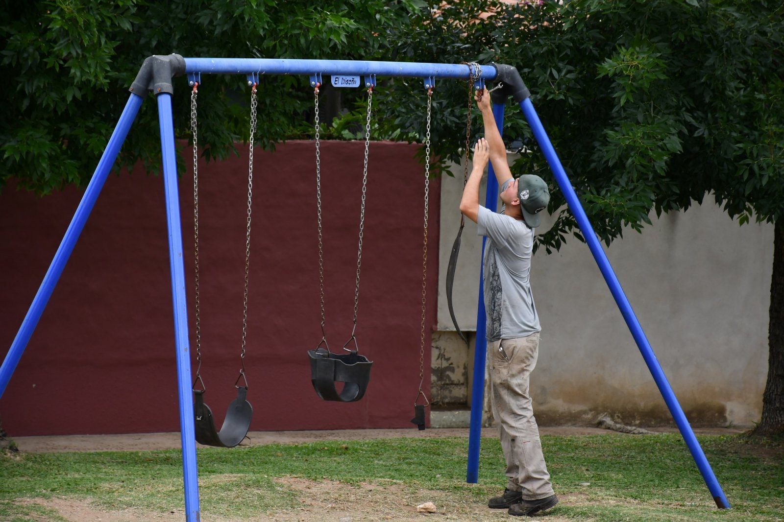 LA MUNICIPALIDAD REALIZÓ TRABAJOS DE SANEAMIENTO, MANTENIMIENTO Y EDUCACIÓN AMBIENTAL EN EL BARRIO TORONJ AL