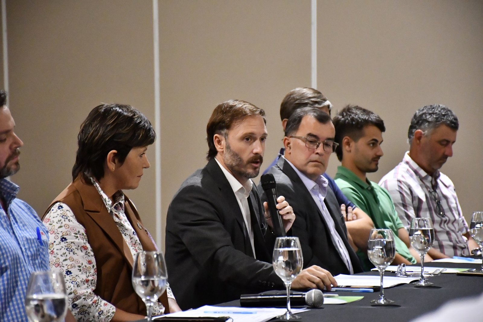 MUNICIPIOS Y PROVINCIA CONFORMARON UNA MESA DE TRABAJO CON EL OBJETIVO DE FORTALECER EL ECOSISTEMA PRODUCTIVO DEL DEPARTAMENTO CONCORDIA