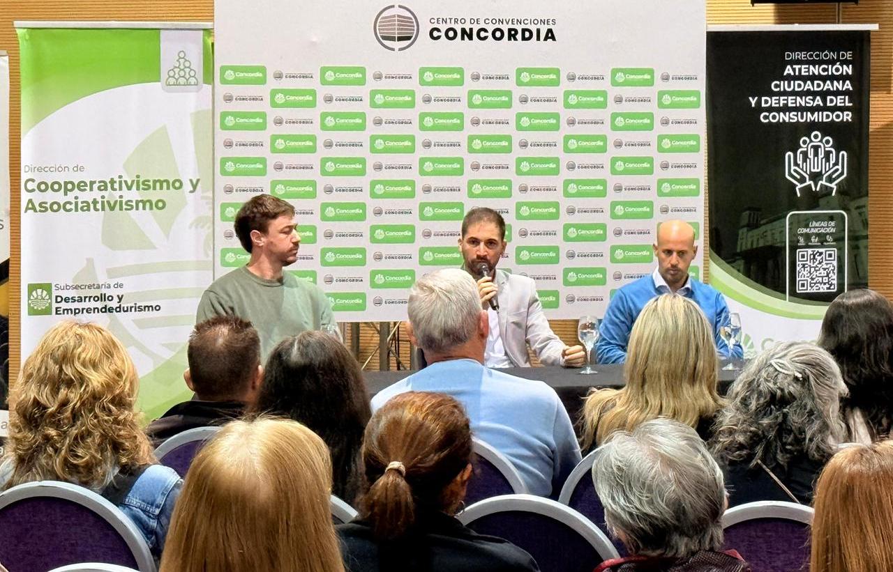LA MUNICIPALIDAD Y BBVA REALIZARON EL TALLER “APRENDÉ A CUIDAR TU DINERO” PARA ADULTOS MAYORES