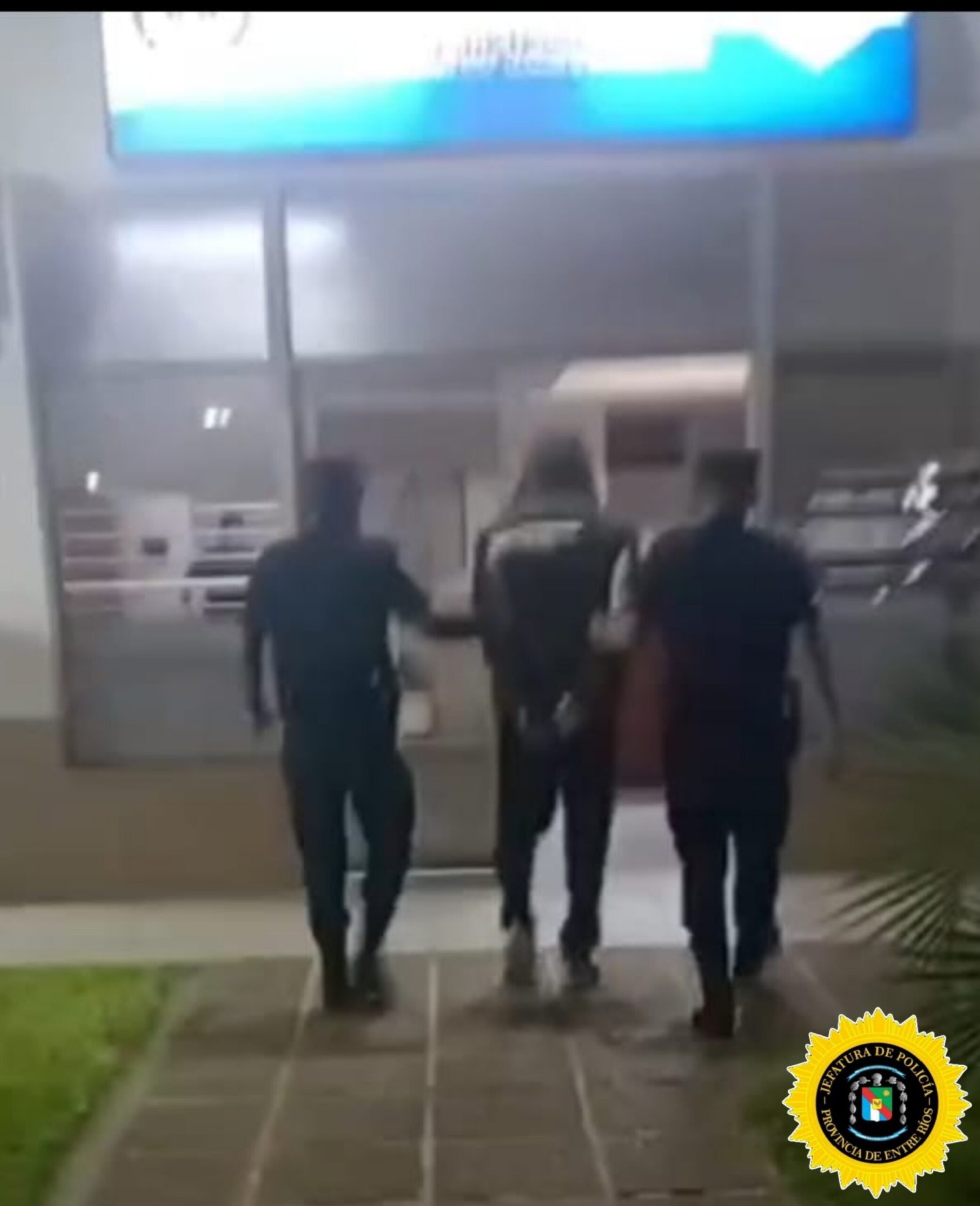 ALLANAMIENTOS POR NARCOMENUDO EN FEDERAL. TRES PERSONAS DETENIDAS