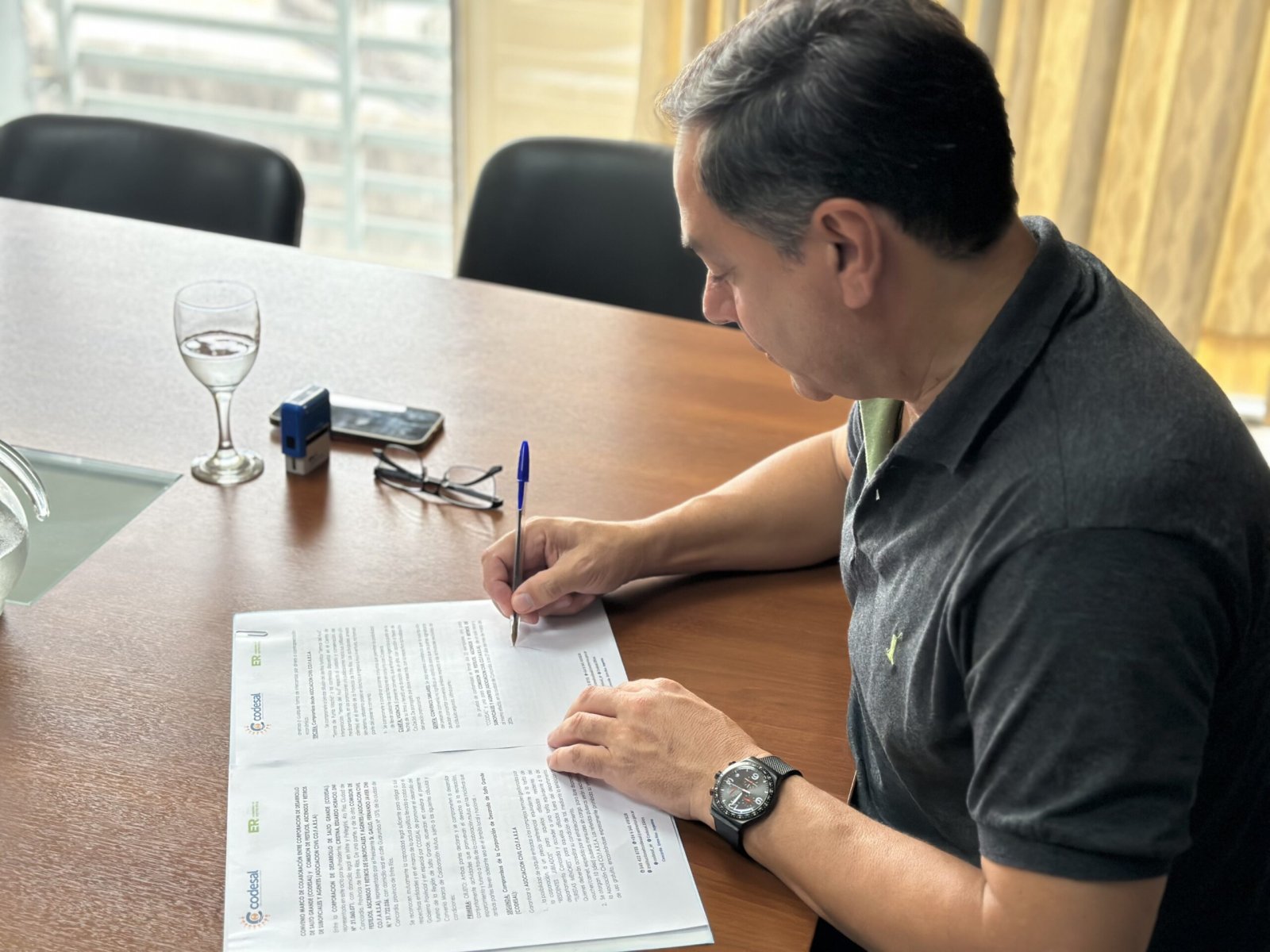 CODESAL firmó un convenio de colaboración con la Asociación Civil CO.F.A.R.S.A.