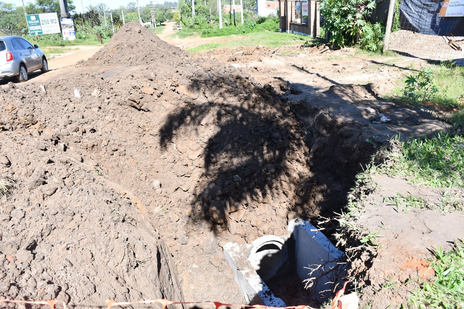 LA MUNICIPALIDAD LLEVA ADELANTE OBRAS EN DISTINTOS PUNTOS DE LA CIUDAD