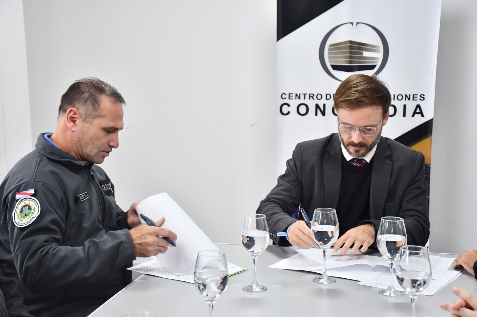 LA MUNICIPALIDAD Y EL SERVICIO PENITENCIARIO FIRMARON CONVENIOS CON EL OBJETIVO DE PROMOVER LA REINSERCIÓN  SOCIAL Y EL TRABAJO