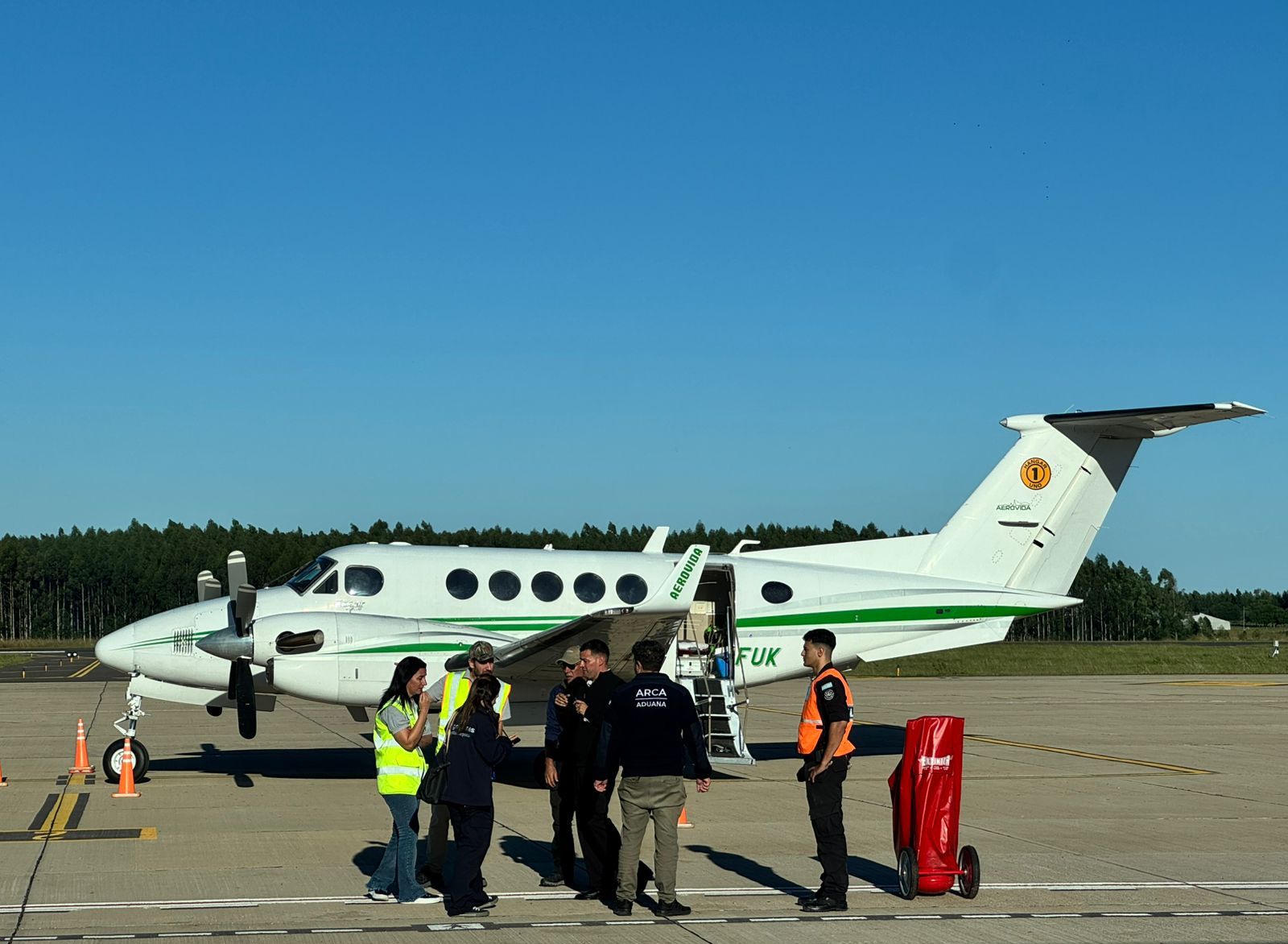SE REALIZÓ UN VUELO SANITARIO INTERNACIONAL DESDE EL AEROPUERTO