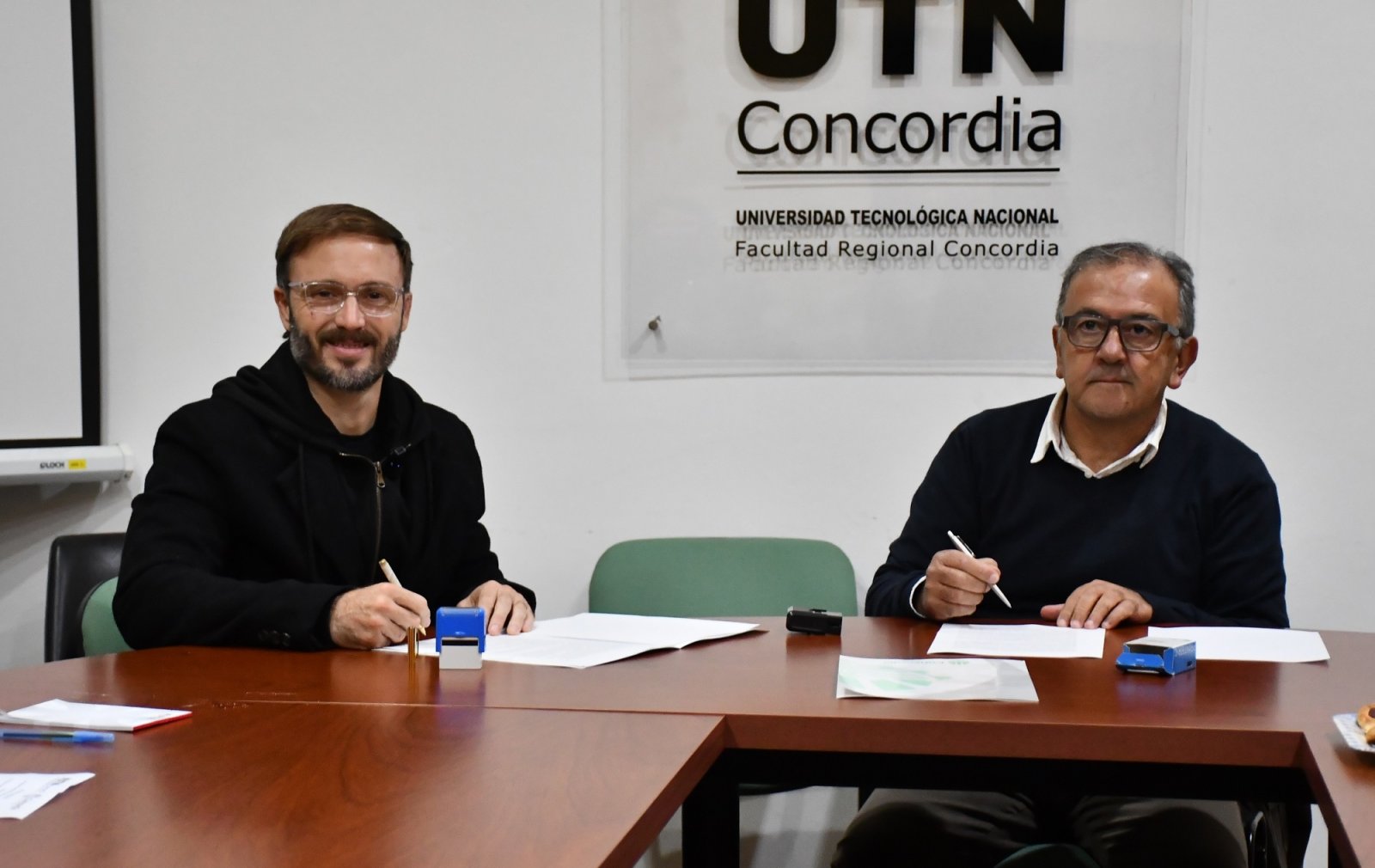 EL MUNICIPIO Y LA UTN FIRMARON UN CONVENIO DE COOPERACIÓN POR LAS XX JORNADAS IDERA 2026