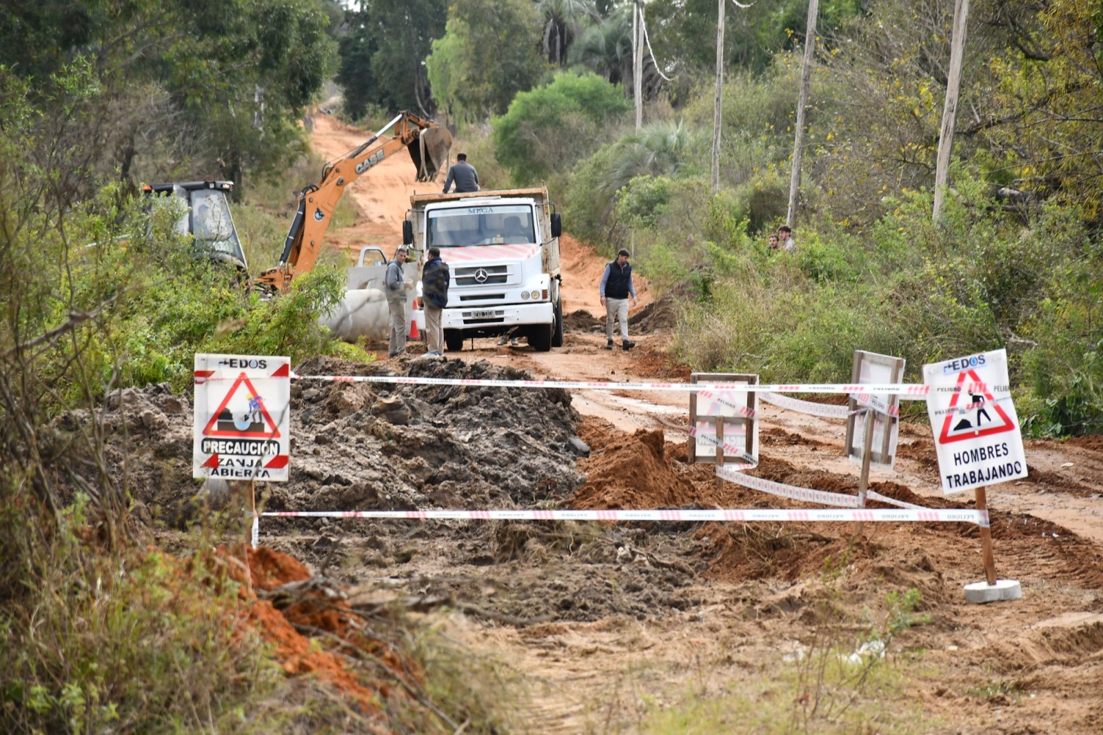 CON OBRAS PLUVIALES, LA MUNICIPALIDAD DA UNA SOLUCIÓN DEFINITIVA A UN SECTOR QUE SUFRÍA ANEGAMIENTOS EN L A ZONA NOROESTE