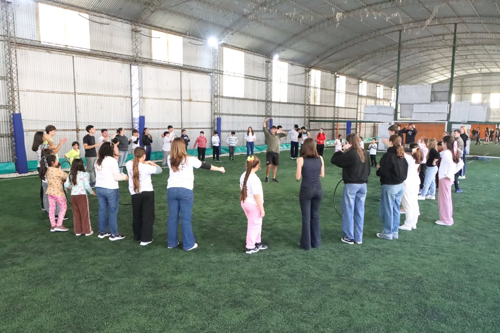 Comunidades rurales de Tala visitaron la UCU y fortalecieron vínculos con la carrera de Medicina