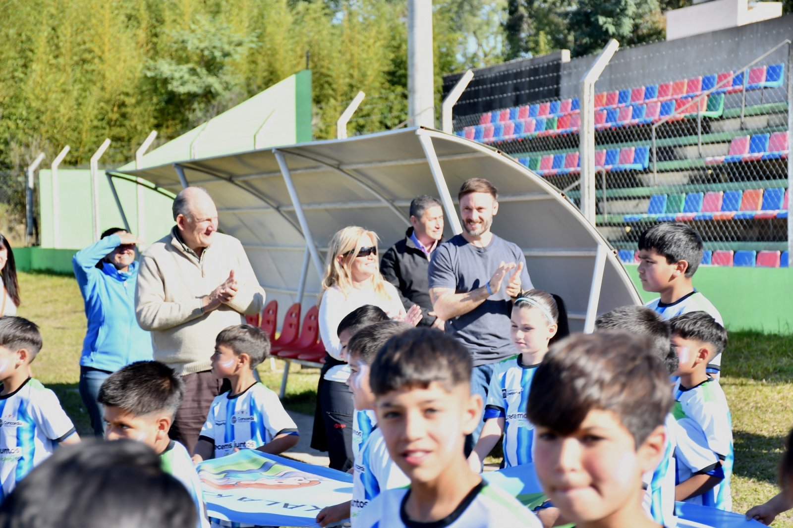 CON LA PARTICIPACIÓN DE 500 NIÑOS COMENZÓ EL “MUNDIALITO DE FÚTBOL SOCIAL 2026”