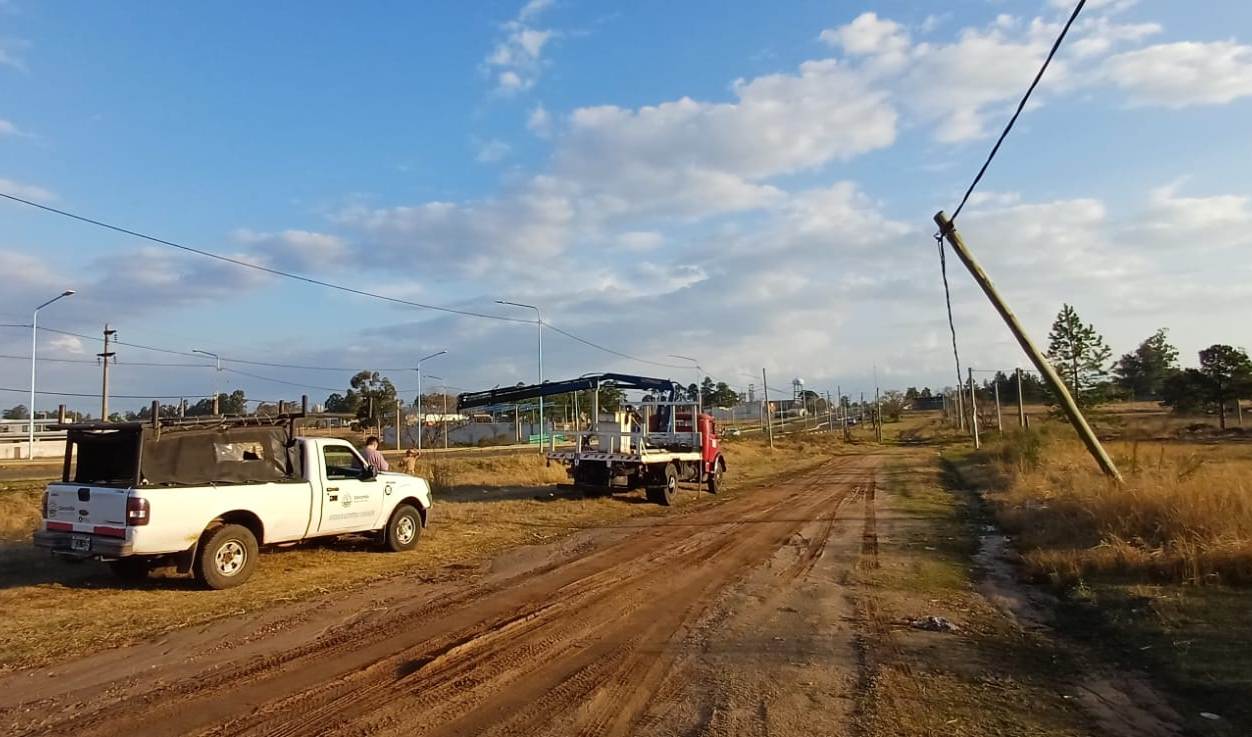 LA MUNICIPALIDAD CONTINÚA TRABAJANDO EN LOS SECTORES AFECTADOS POR EL TEMPORAL