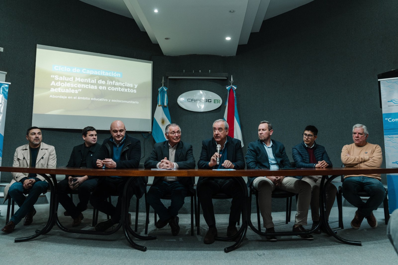 CAFESG y la Delegación Argentina ante CTM Salto Grande lanzaron un ciclo de capacitación sobre Salud Ment al en Infancias y Adolescencias