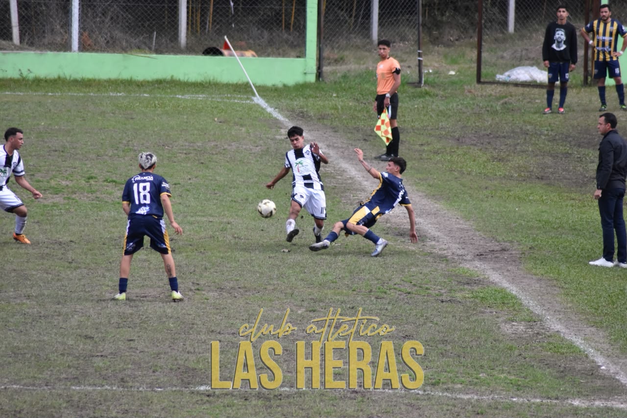 BENJAMÍN LÓPEZ HIZO HISTORIA Y SE CONVIRTIÓ EN EL PRIMER JUGADOR FORMADO EN LAS INFERIORES DEL CLUB ATL ÉTICO LAS HERAS EN DEBUTAR EN PRIMERA