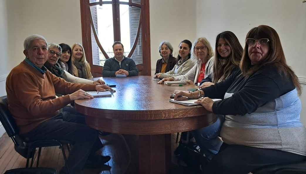 EL CONSEJO MUNICIPAL DEL ADULTO MAYOR ABORDÓ LA SITUACIÓN DE LAS RESIDENCIAS DE LARGA ESTADÍA